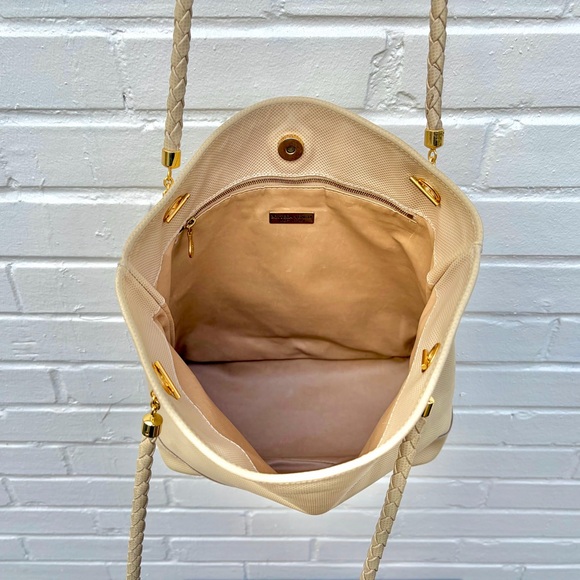 VTG Authentic Bottega Veneta Marco Polo Textured Leather Shoulder Bag, Cream EUC - Picture 13 of 16